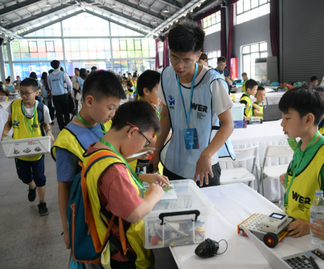 经过将大赛理念融入生计