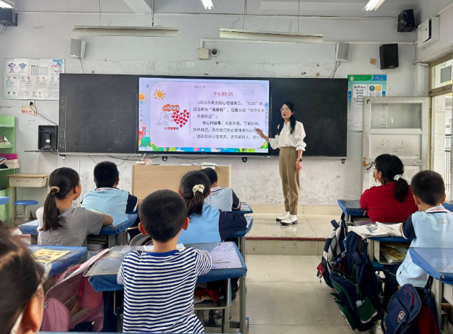 心境稳定的家长多倾听和