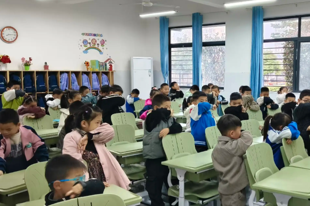 在返校预备上极简清单成