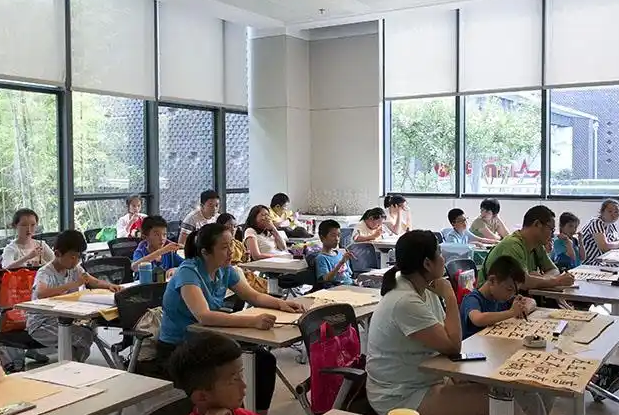 校园80%的学生参加了课后
