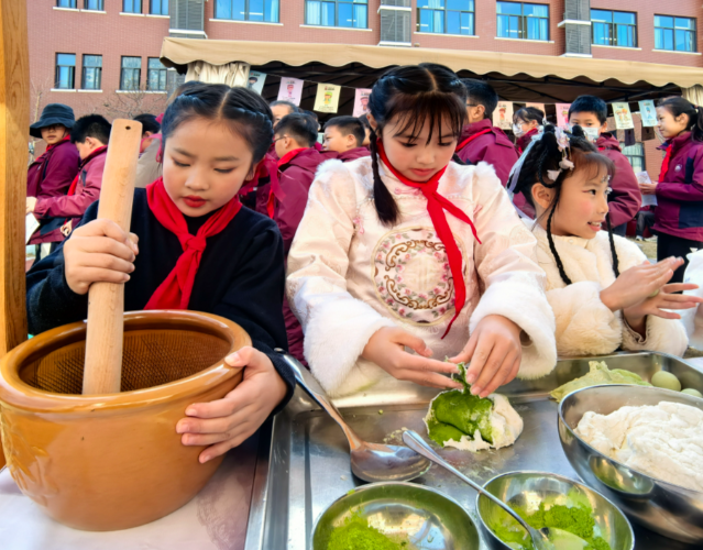 学生双向赋能让书香滋润